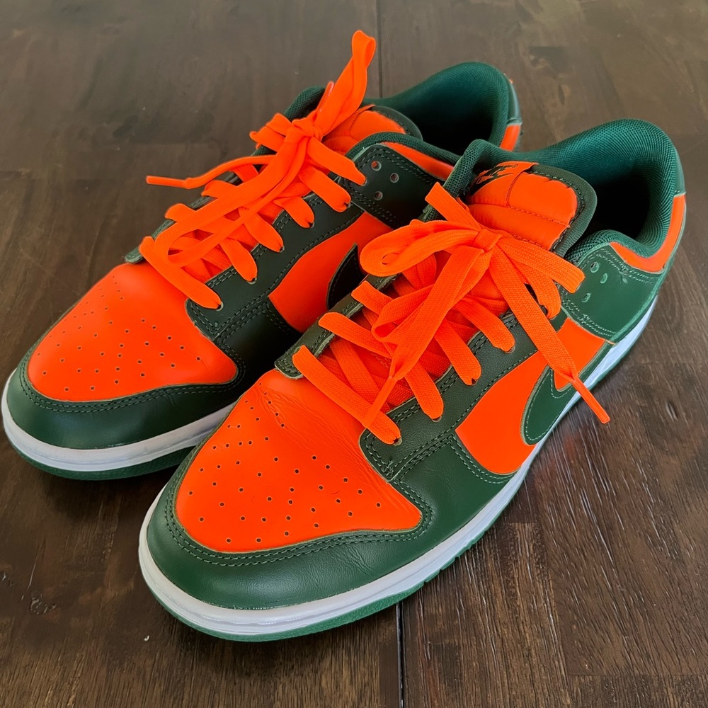 Nike Dunk Low Miami Hurricanes